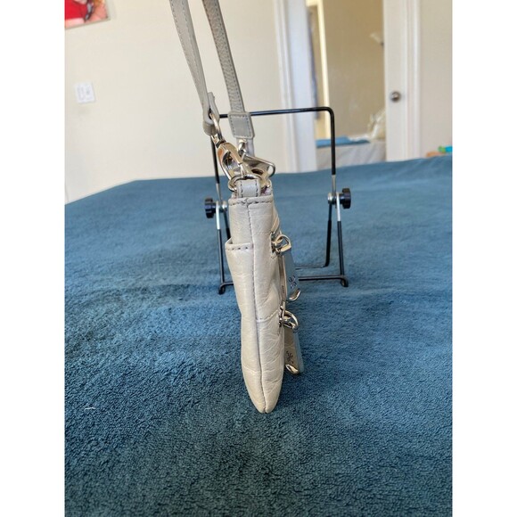 Hobo The Original Cristel Convertible Wristlet Gray Leather 3 Zip gray - Picture 4 of 10